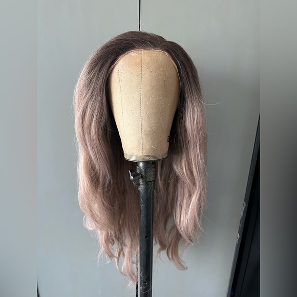 24 inch ombré/rooted rose gold brunette synthetic lace front wig - Picture 3 of 4